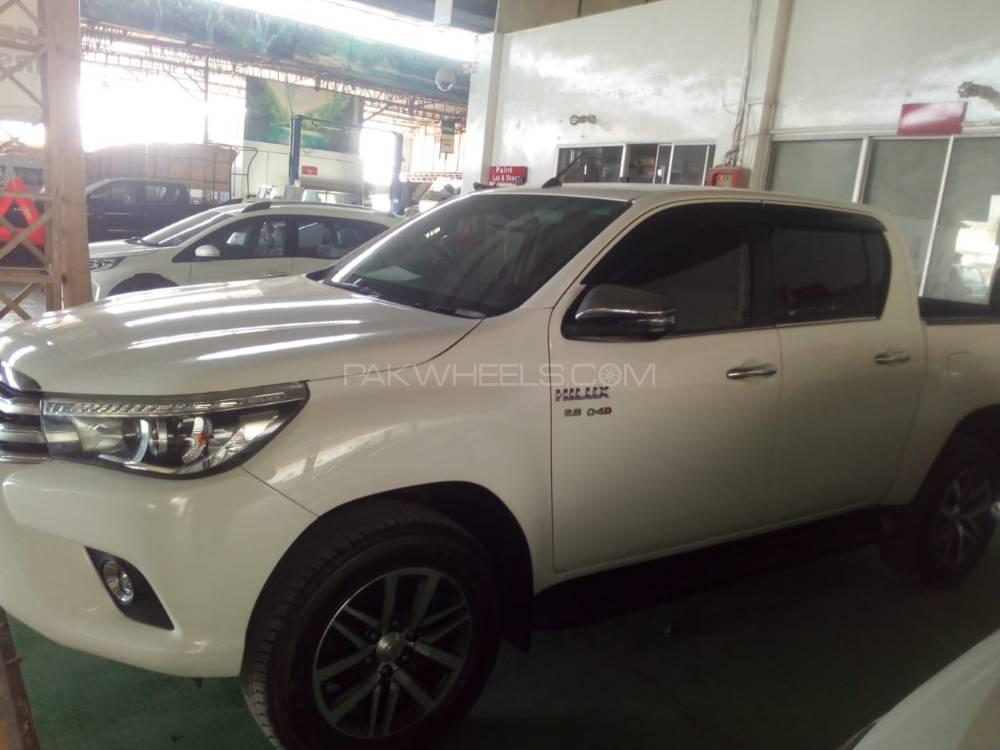 Toyota Hilux 2019 for Sale in Karachi Toyota Hilux 2019 for Sale in Karachi Image-3