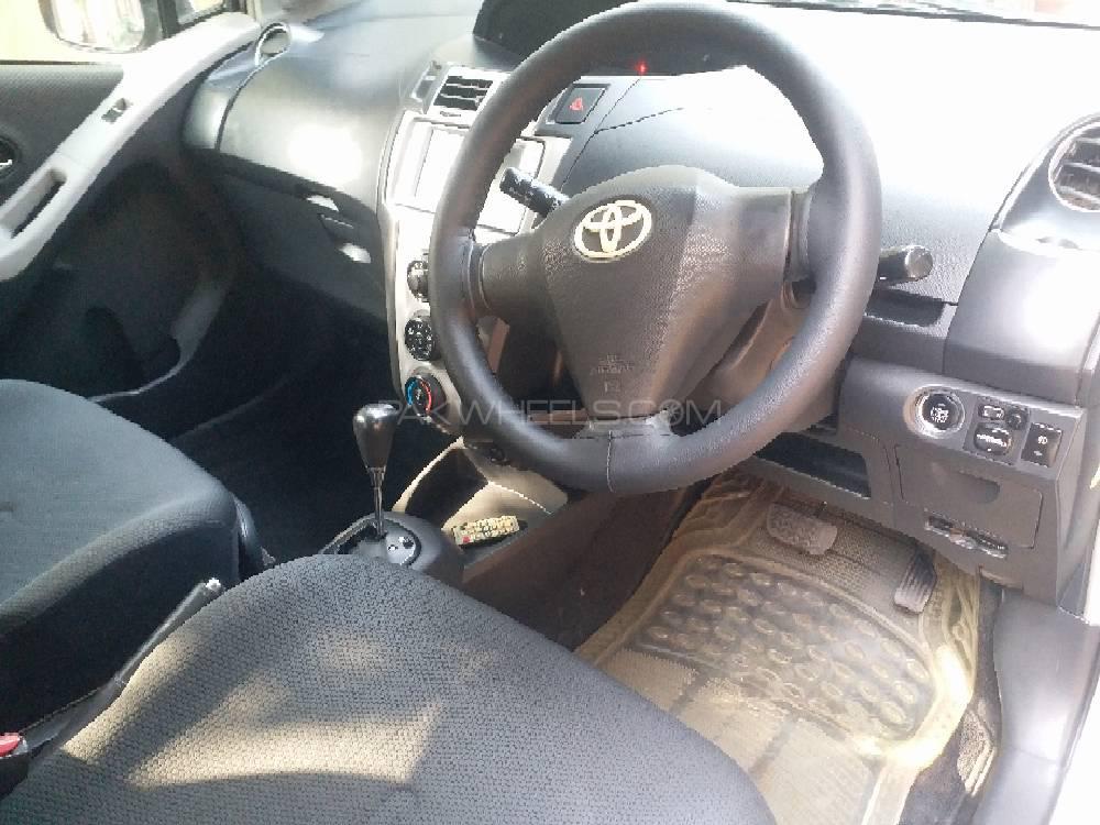 Toyota Vitz 2010 for Sale in Lahore Toyota Vitz 2010 for Sale in Lahore Image-9