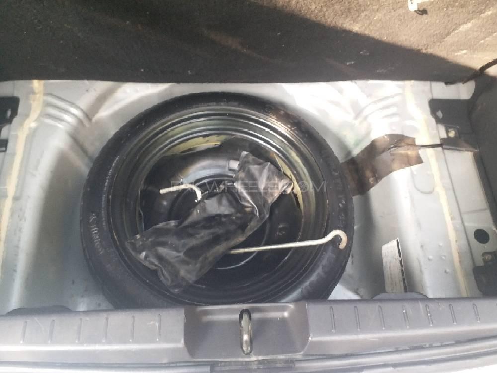 Toyota Vitz 2010 for Sale in Lahore Toyota Vitz 2010 for Sale in Lahore Image-12