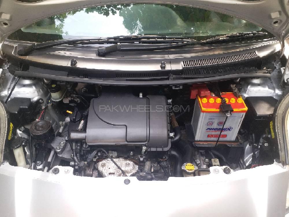 Toyota Vitz 2010 for Sale in Lahore Toyota Vitz 2010 for Sale in Lahore Image-13
