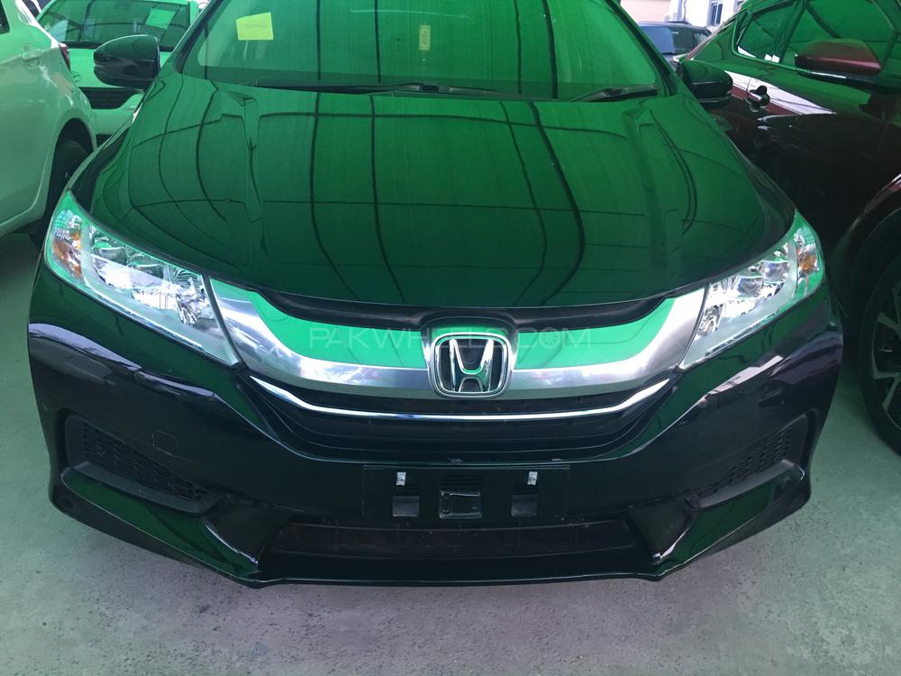 Honda Grace Hybrid 2016 for Sale in Rawalpindi Honda Grace Hybrid 2016 for Sale in Rawalpindi Image-2