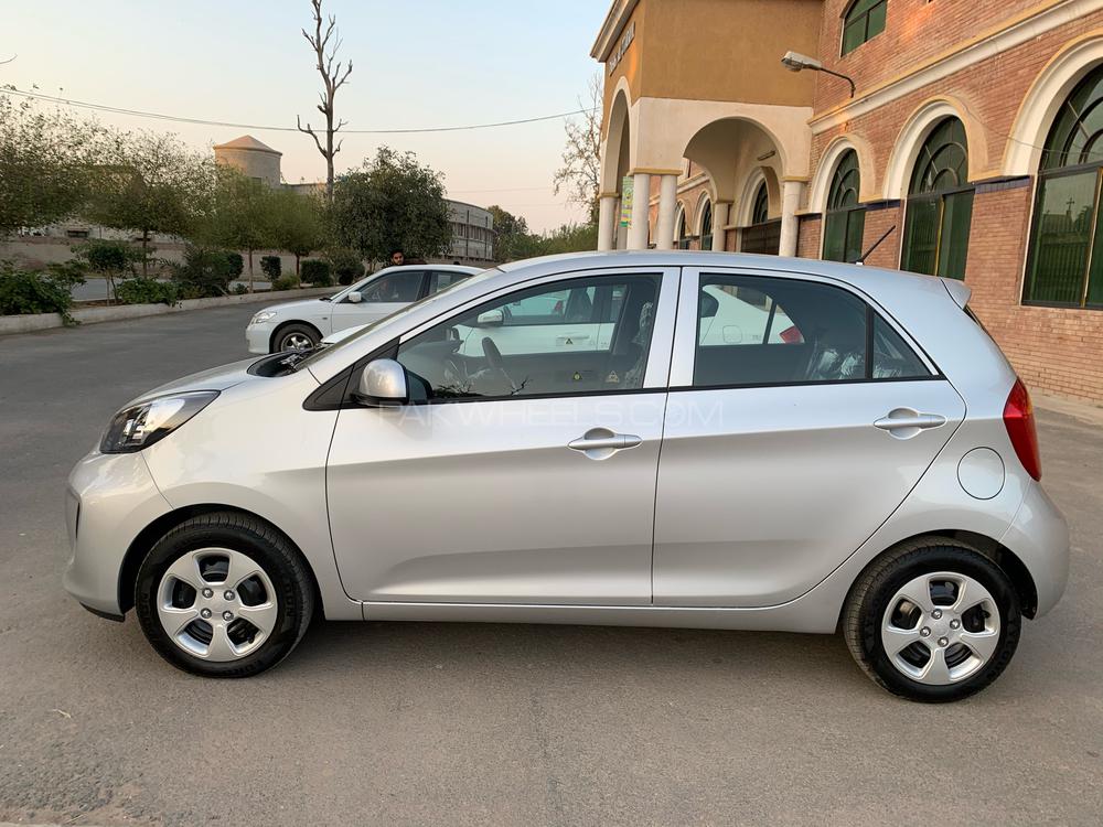 KIA Picanto 2019 for Sale in Sahiwal KIA Picanto 2019 for Sale in Sahiwal Image-18