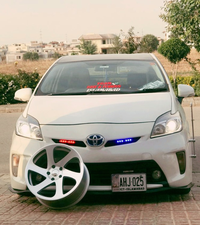 Toyota Prius - 2014