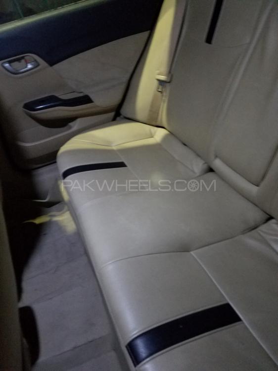 Honda Civic 2012 for Sale in Faisalabad Honda Civic 2012 for Sale in Faisalabad Image-7