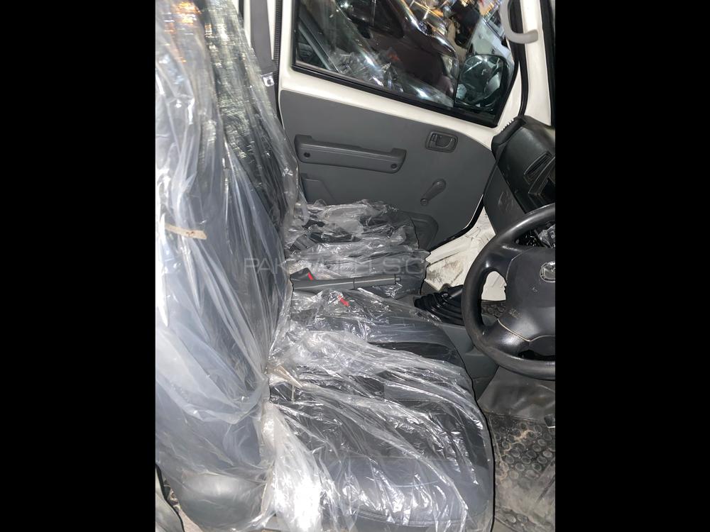 نسان کلپر 2010 for Sale in کراچی نسان کلپر 2010 for Sale in کراچی Image-9