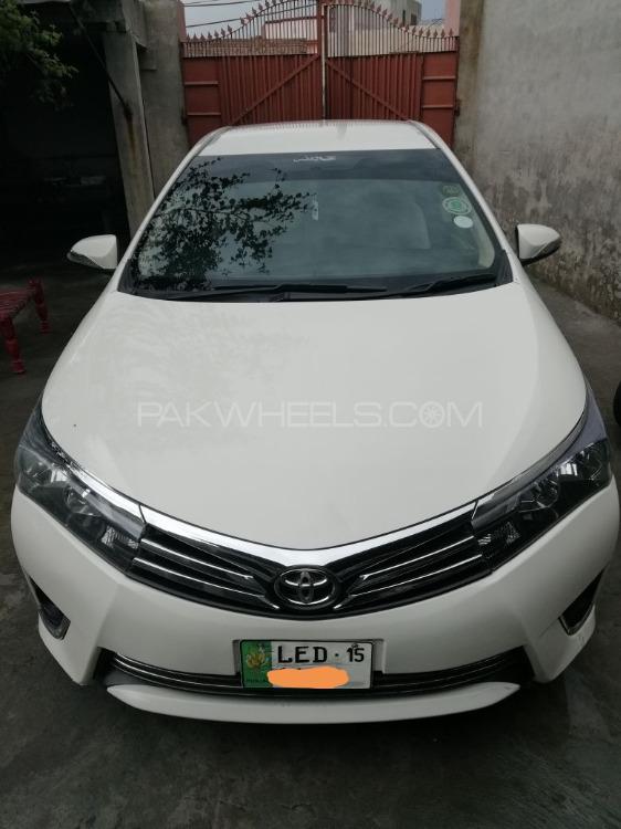Toyota Corolla 2015 for Sale in Phalia Image-1