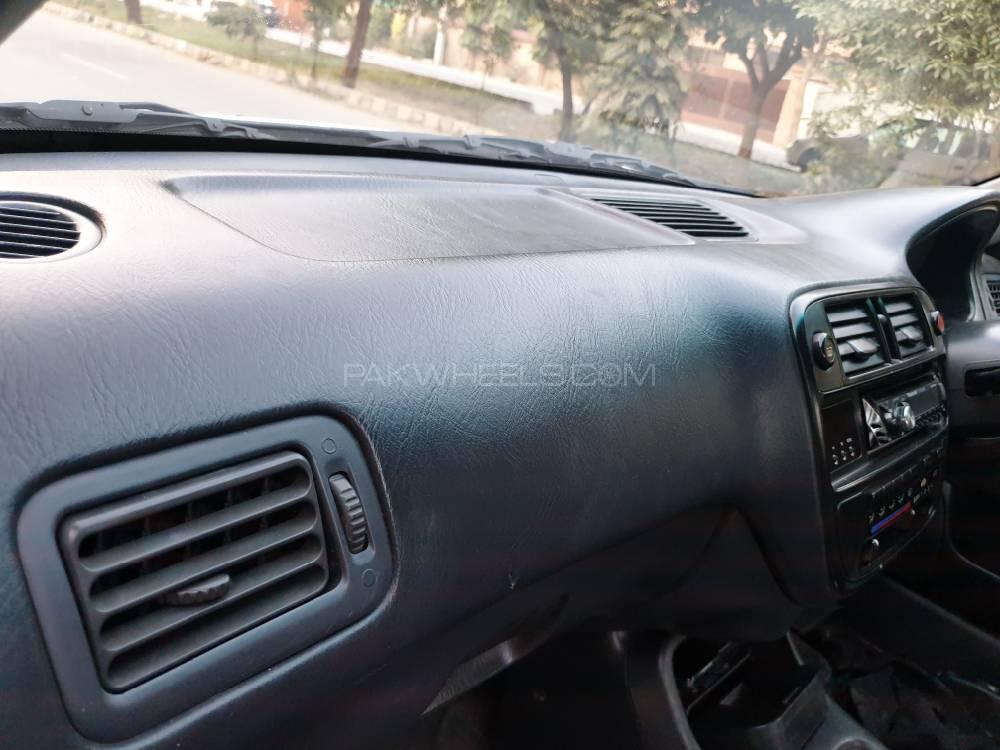 Honda Civic 1996 for Sale in Lahore Honda Civic 1996 for Sale in Lahore Image-11