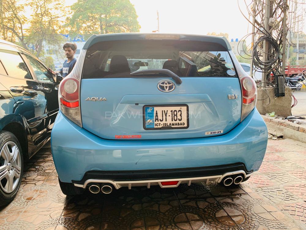 Toyota Aqua 2014 for Sale in Lahore Toyota Aqua 2014 for Sale in Lahore Image-4