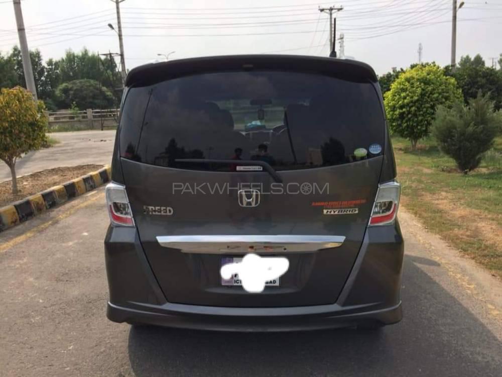 Honda Freed 2012 for Sale in Lahore Honda Freed 2012 for Sale in Lahore Image-4