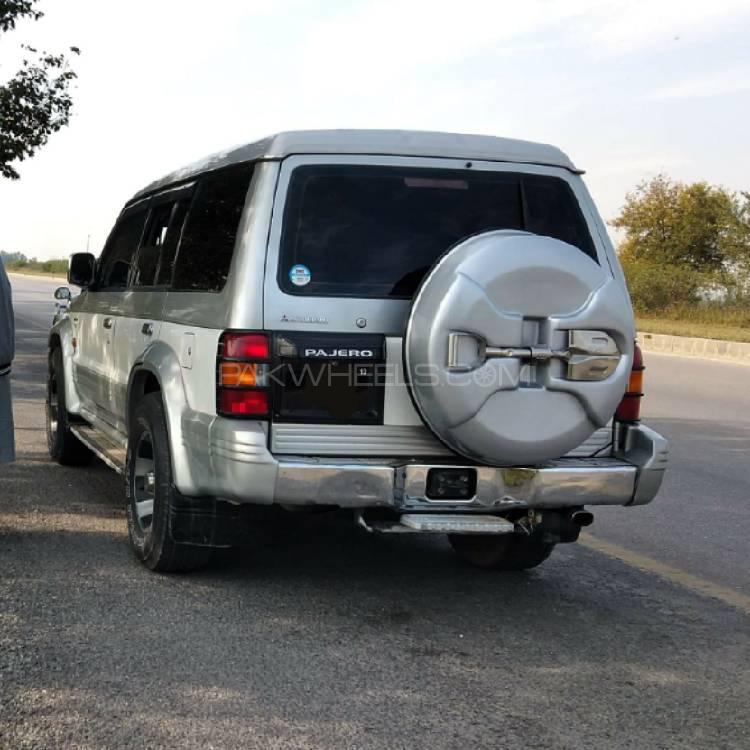 Mitsubishi Pajero 1994 for Sale in Peshawar Mitsubishi Pajero 1994 for Sale in Peshawar Image-2