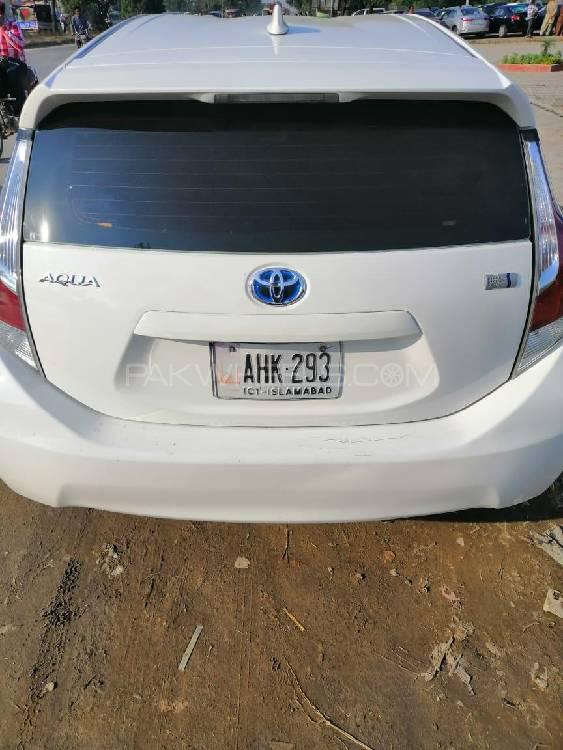 Toyota Aqua 2015 for Sale in Sialkot Toyota Aqua 2015 for Sale in Sialkot Image-3