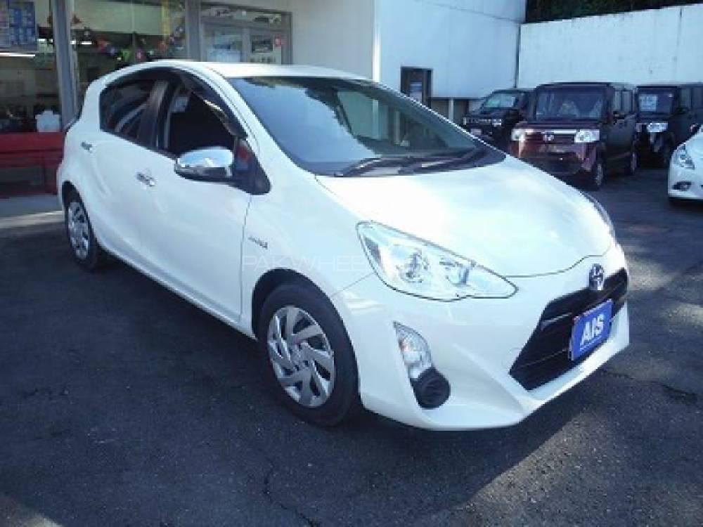 Toyota Aqua 2015 for Sale in Sialkot Toyota Aqua 2015 for Sale in Sialkot Image-6