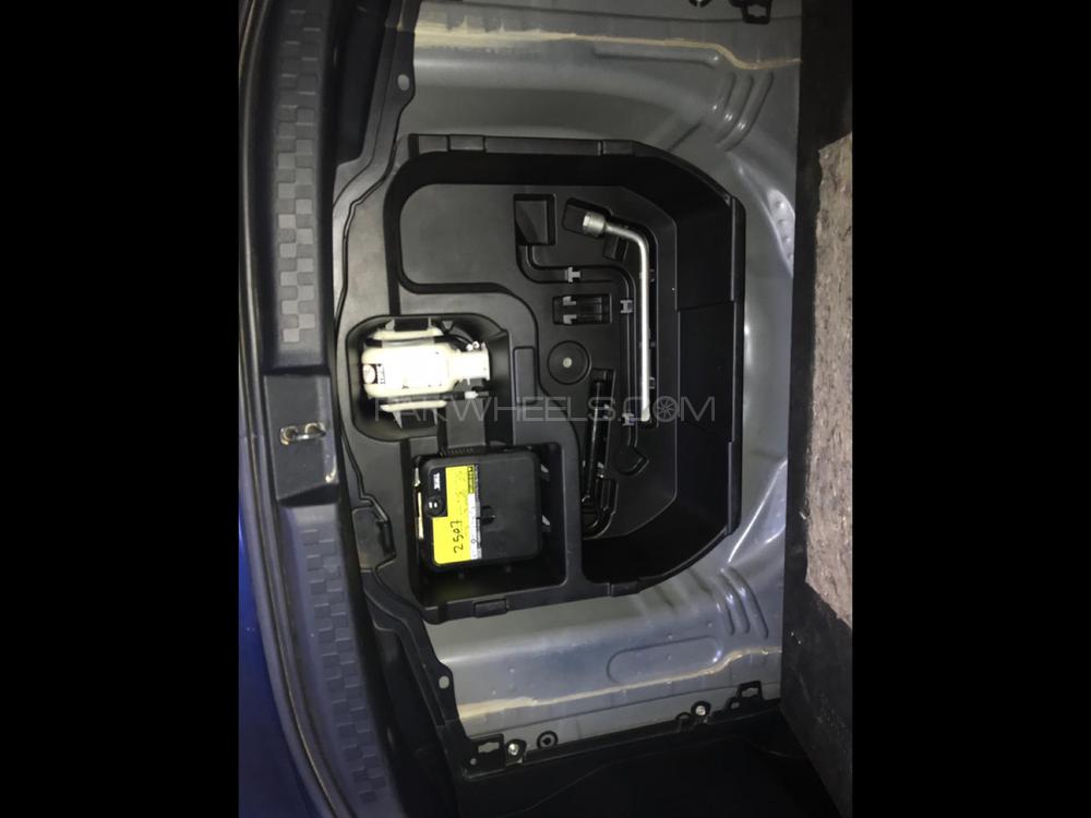 Toyota Aqua 2018 for Sale in Lahore Toyota Aqua 2018 for Sale in Lahore Image-14