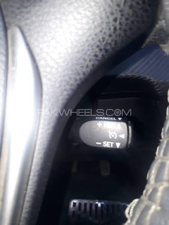 Toyota Corolla Fielder 2014 for Sale in Peshawar Toyota Corolla Fielder 2014 for Sale in Peshawar Image-11