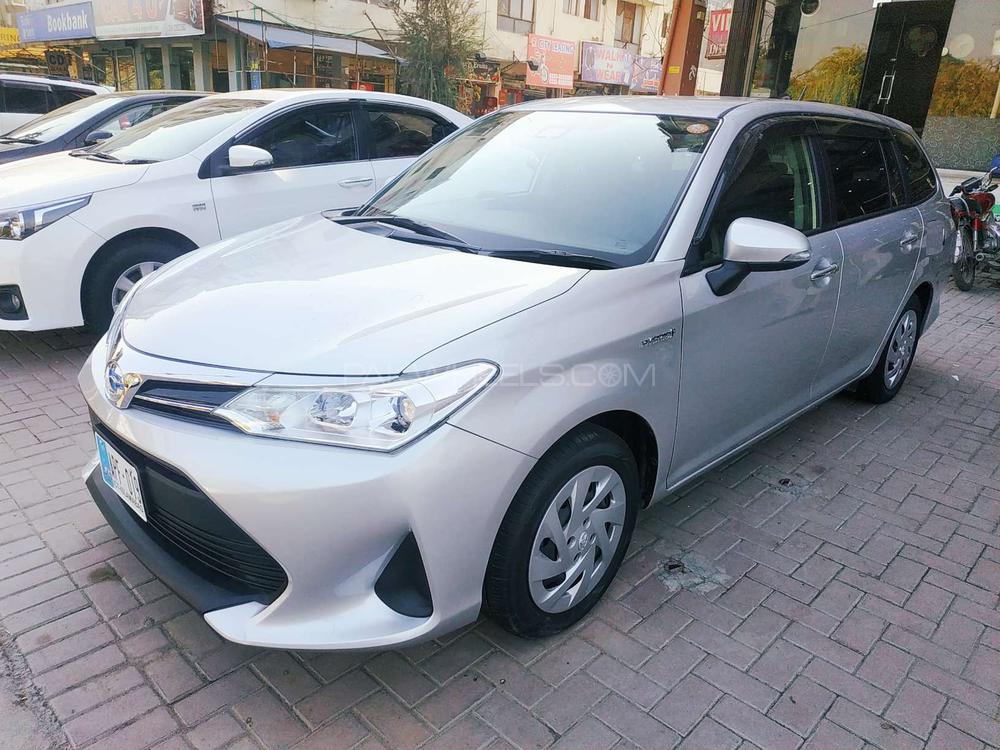 Toyota Corolla Fielder 2017 for Sale in Islamabad Toyota Corolla Fielder 2017 for Sale in Islamabad Image-2