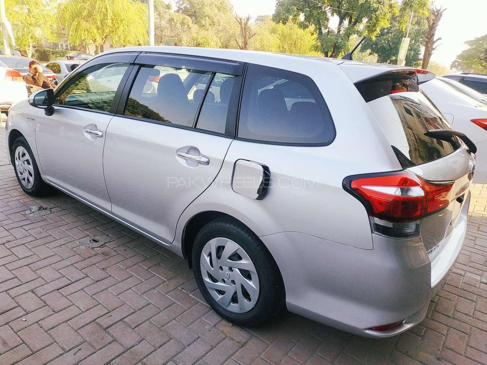 Toyota Corolla Fielder 2017 for Sale in Islamabad Toyota Corolla Fielder 2017 for Sale in Islamabad Image-5