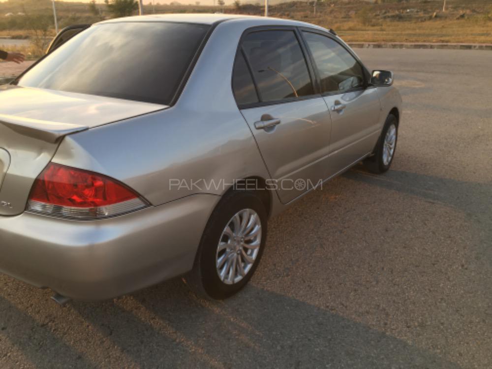 Mitsubishi Lancer 2005 for Sale in Hassan abdal Image-1
