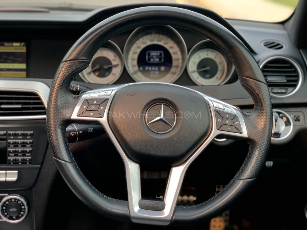مرسڈیز بینز سی کلاس 2012 for Sale in لاہور مرسڈیز بینز سی کلاس 2012 for Sale in لاہور Image-8