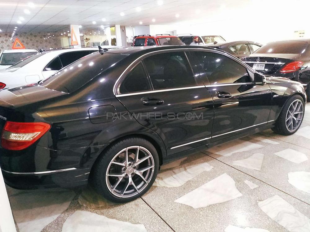 Mercedes Benz C Class 2010 for Sale in Rawalpindi Mercedes Benz C Class 2010 for Sale in Rawalpindi Image-4