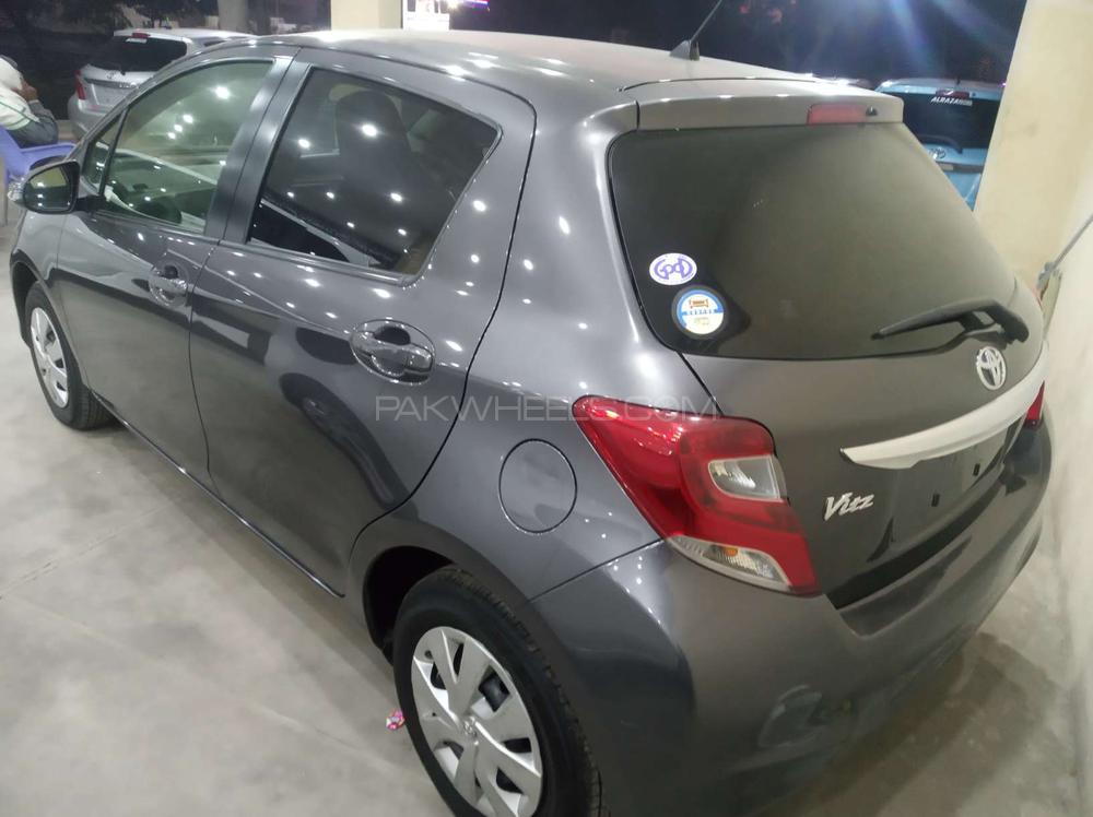 Toyota Vitz 2016 for Sale in Gujranwala Toyota Vitz 2016 for Sale in Gujranwala Image-4