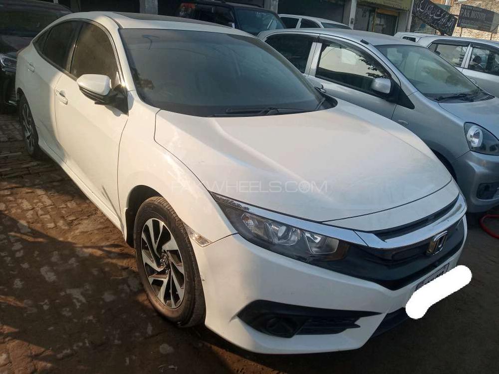 Honda Civic 2017 for Sale in Gujranwala Honda Civic 2017 for Sale in Gujranwala Image-2