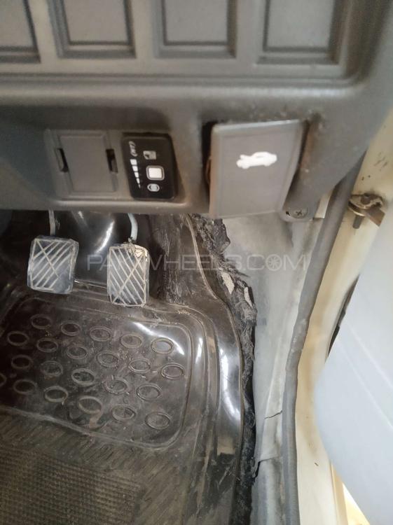 Suzuki Mehran 2004 for Sale in Gujranwala Suzuki Mehran 2004 for Sale in Gujranwala Image-8