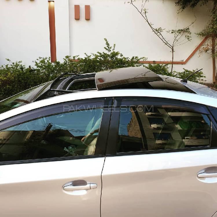 Toyota Prius 2010 for Sale in Faisalabad Toyota Prius 2010 for Sale in Faisalabad Image-12
