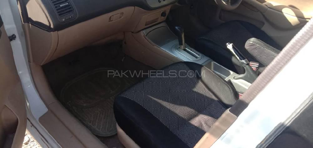 Honda Civic 2004 for Sale in Peshawar Honda Civic 2004 for Sale in Peshawar Image-14
