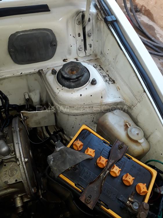 Suzuki Mehran 2005 for Sale in Peshawar Suzuki Mehran 2005 for Sale in Peshawar Image-14