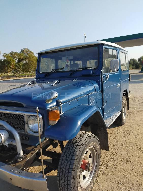 Toyota Land Cruiser 1982 for Sale in Layyah Image-1