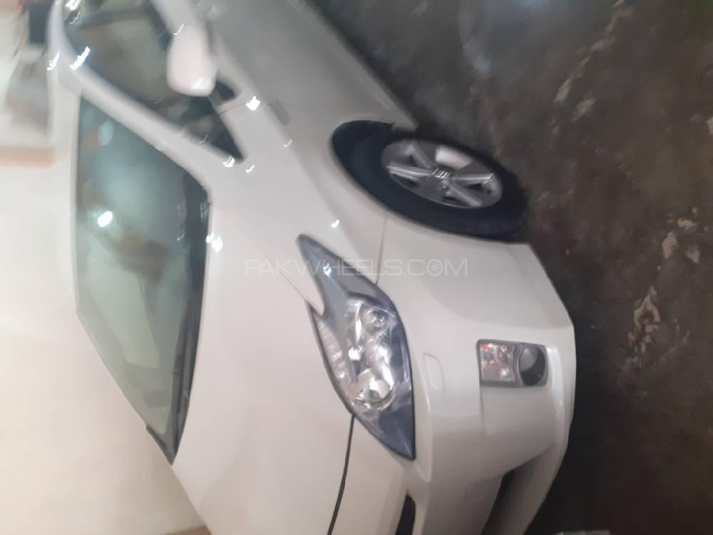 Toyota Prius 2007 for Sale in Peshawar Toyota Prius 2007 for Sale in Peshawar Image-4