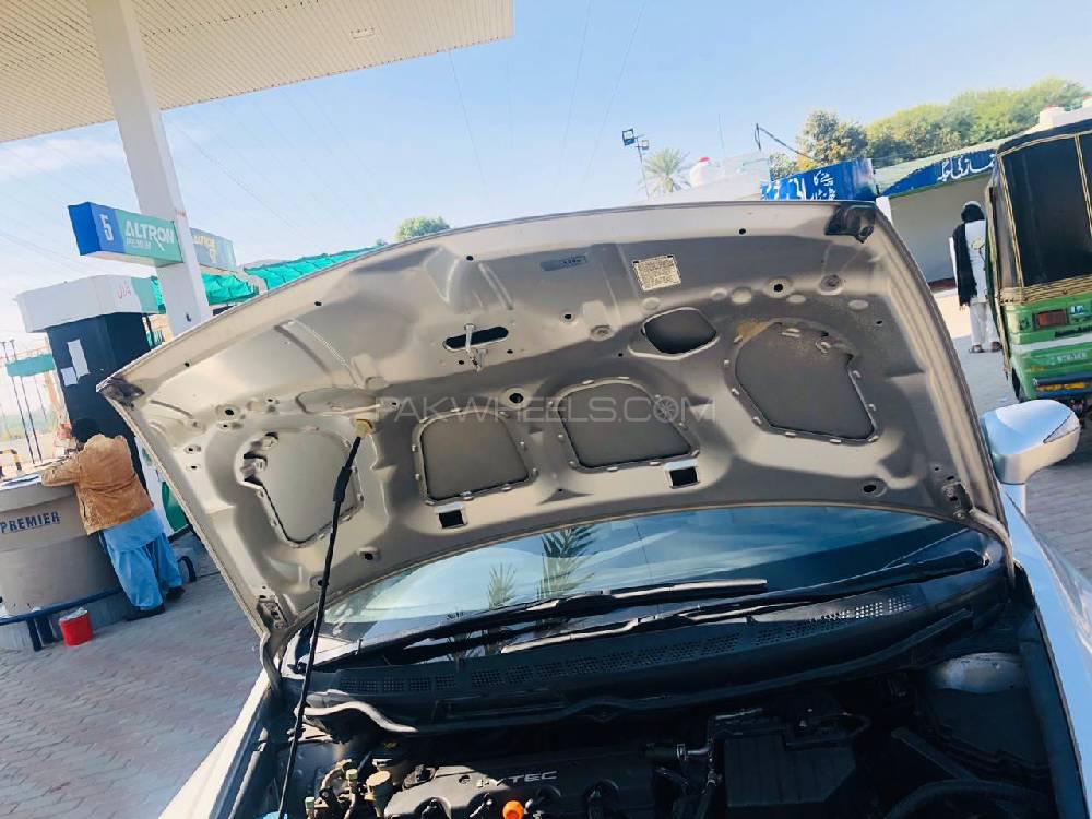 ہونڈا سوک 2011 for Sale in بہاولپور ہونڈا سوک 2011 for Sale in بہاولپور Image-16
