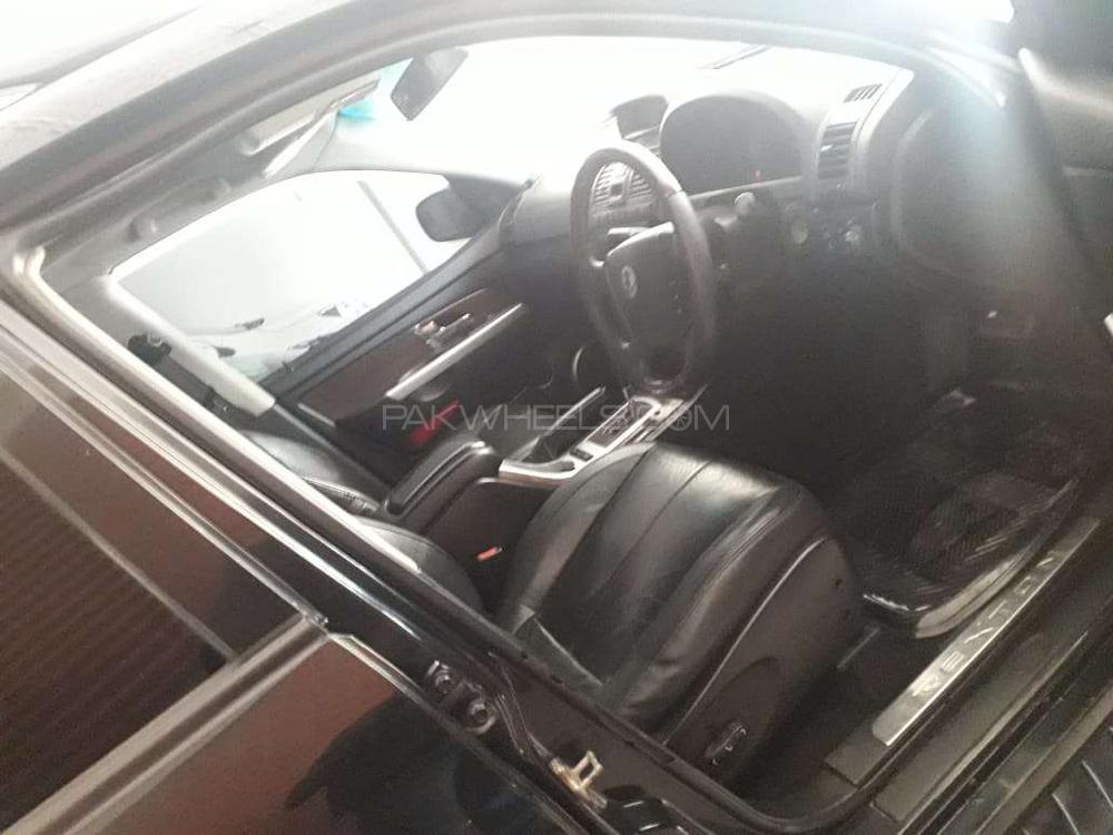 SsangYong Rexton 2005 for Sale in Faisalabad SsangYong Rexton 2005 for Sale in Faisalabad Image-3