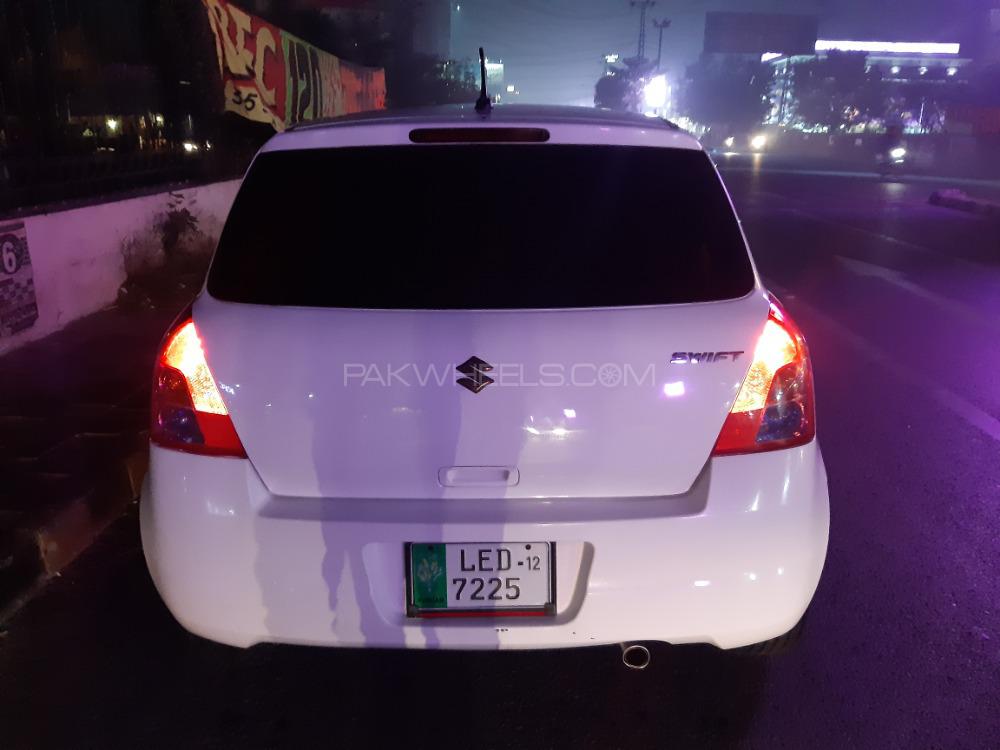 Suzuki Swift 2012 for Sale in Lahore Suzuki Swift 2012 for Sale in Lahore Image-2