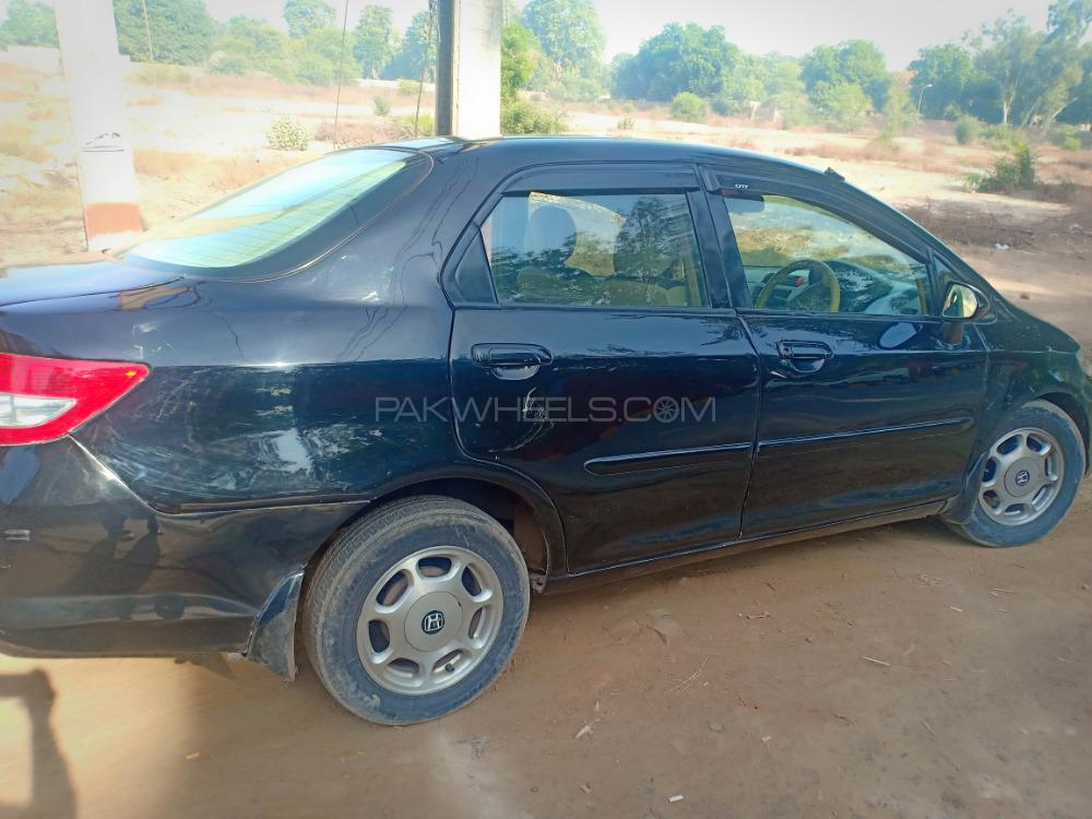 Honda City 2005 for Sale in Sahiwal Honda City 2005 for Sale in Sahiwal Image-4