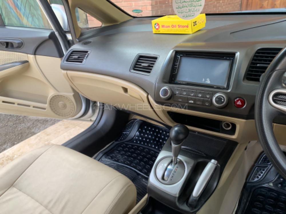 Honda Civic 2010 for Sale in Lahore Honda Civic 2010 for Sale in Lahore Image-13