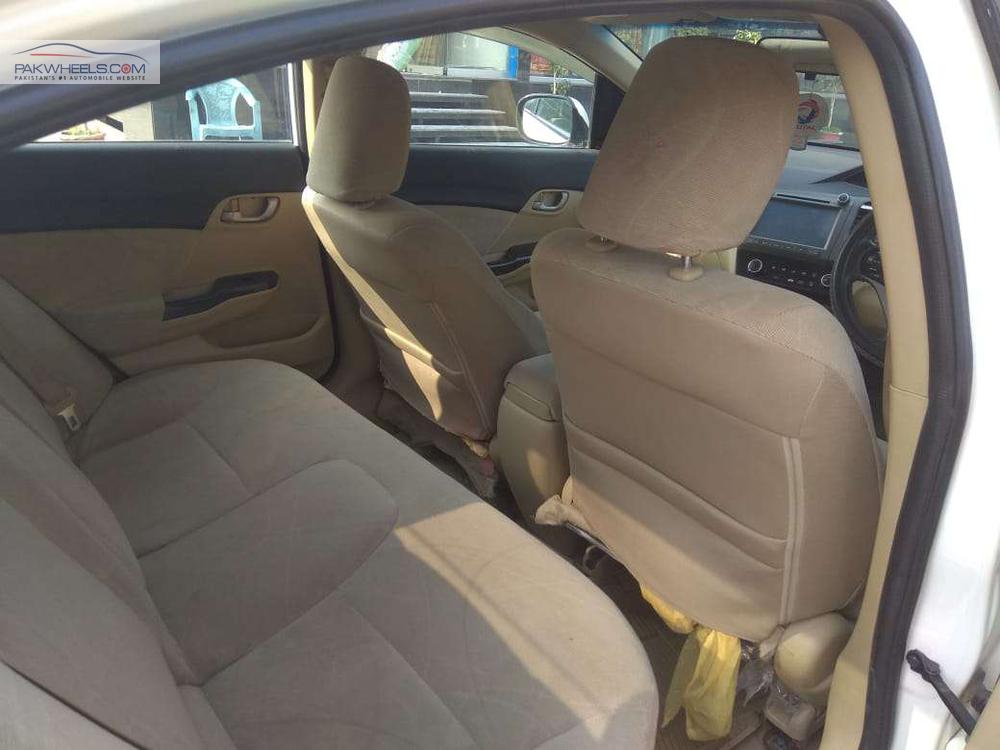Honda Civic 2014 for Sale in Lahore Honda Civic 2014 for Sale in Lahore Image-12