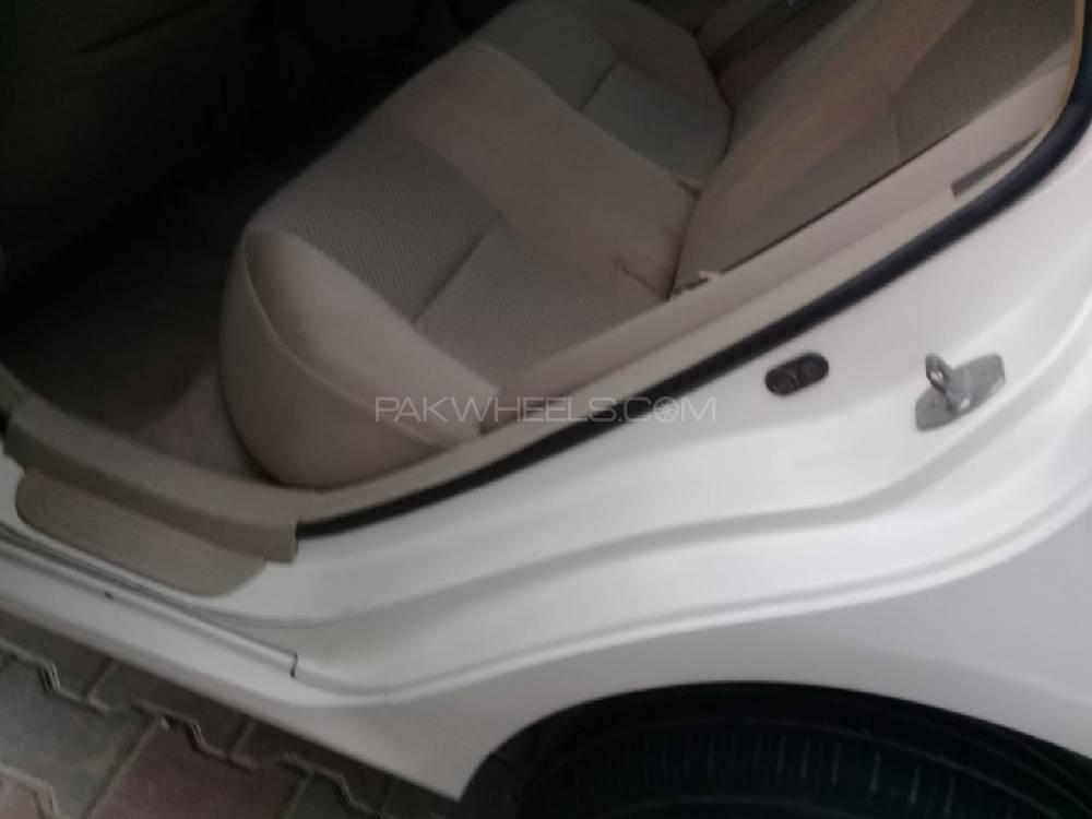 Toyota Corolla 2010 for Sale in Rawalpindi Toyota Corolla 2010 for Sale in Rawalpindi Image-10