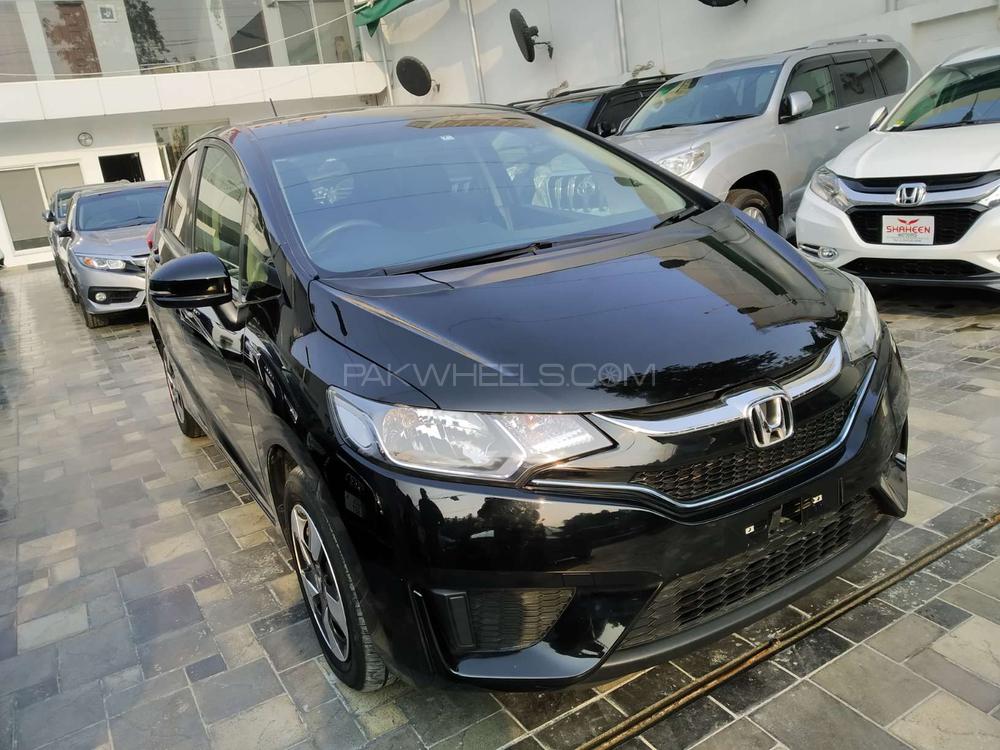 Honda Fit 2016 for Sale in Lahore Honda Fit 2016 for Sale in Lahore Image-3