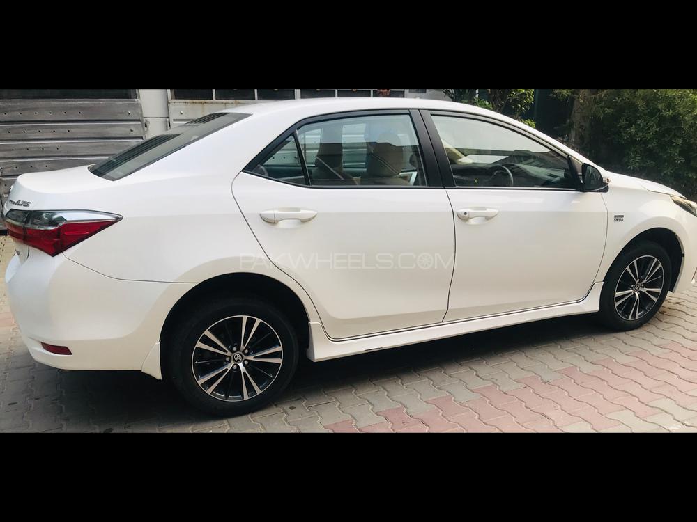 Toyota Corolla 2018 for Sale in Bahawalpur Toyota Corolla 2018 for Sale in Bahawalpur Image-4