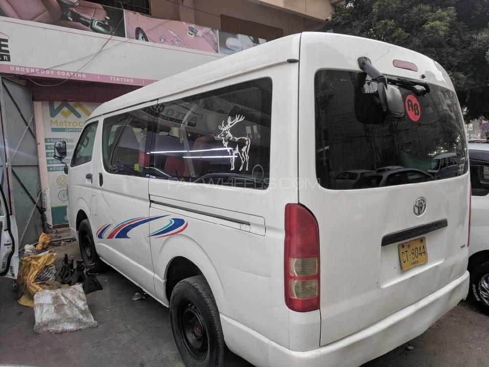 Toyota Hiace 2006 for Sale in Karachi Toyota Hiace 2006 for Sale in Karachi Image-4