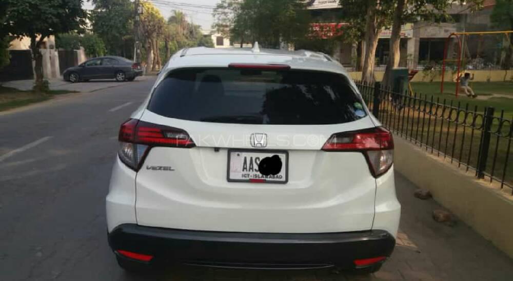 ہونڈا ویزِل 2014 for Sale in لاہور ہونڈا ویزِل 2014 for Sale in لاہور Image-2