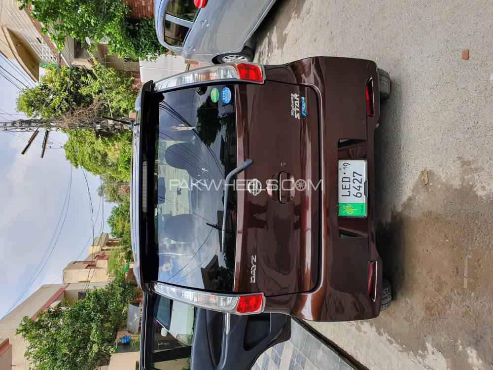 Nissan Dayz Highway Star 2014 for Sale in Faisalabad Nissan Dayz Highway Star 2014 for Sale in Faisalabad Image-5