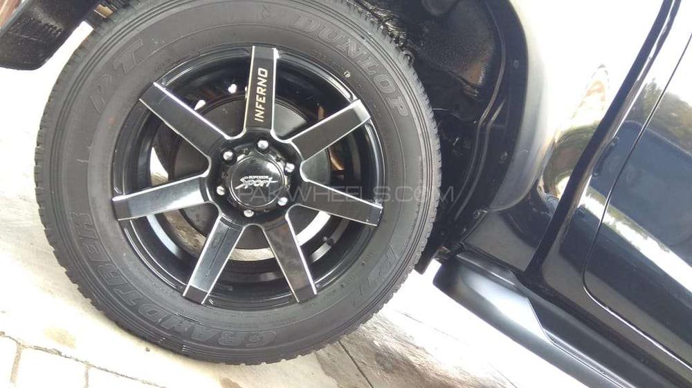 Toyota Hilux 2018 for Sale in Karachi Toyota Hilux 2018 for Sale in Karachi Image-11