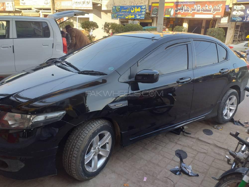 ہونڈا سٹی 2012 for Sale in ڈیرہ غازی خان ہونڈا سٹی 2012 for Sale in ڈیرہ غازی خان Image-3