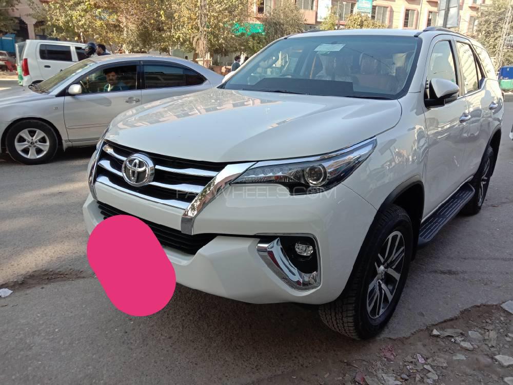 ٹویوٹا فورچیونر 2018 for Sale in اسلام آباد ٹویوٹا فورچیونر 2018 for Sale in اسلام آباد Image-2