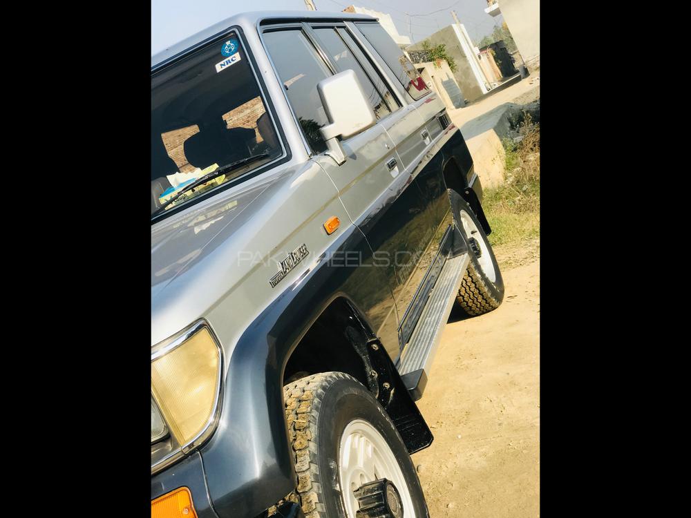 Toyota Land Cruiser 1991 for Sale in Charsadda Toyota Land Cruiser 1991 for Sale in Charsadda Image-3