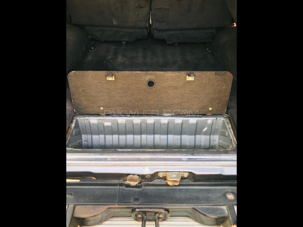 Toyota Land Cruiser 1991 for Sale in Charsadda Toyota Land Cruiser 1991 for Sale in Charsadda Image-8