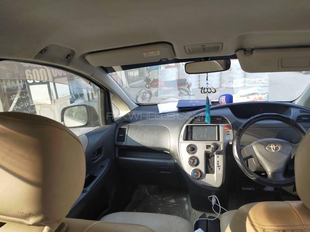 Toyota Ractis 2006 for Sale in Bahawalpur Toyota Ractis 2006 for Sale in Bahawalpur Image-4