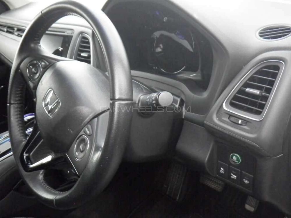 ہونڈا ویزِل 2014 for Sale in حسن ابدال ہونڈا ویزِل 2014 for Sale in حسن ابدال Image-4